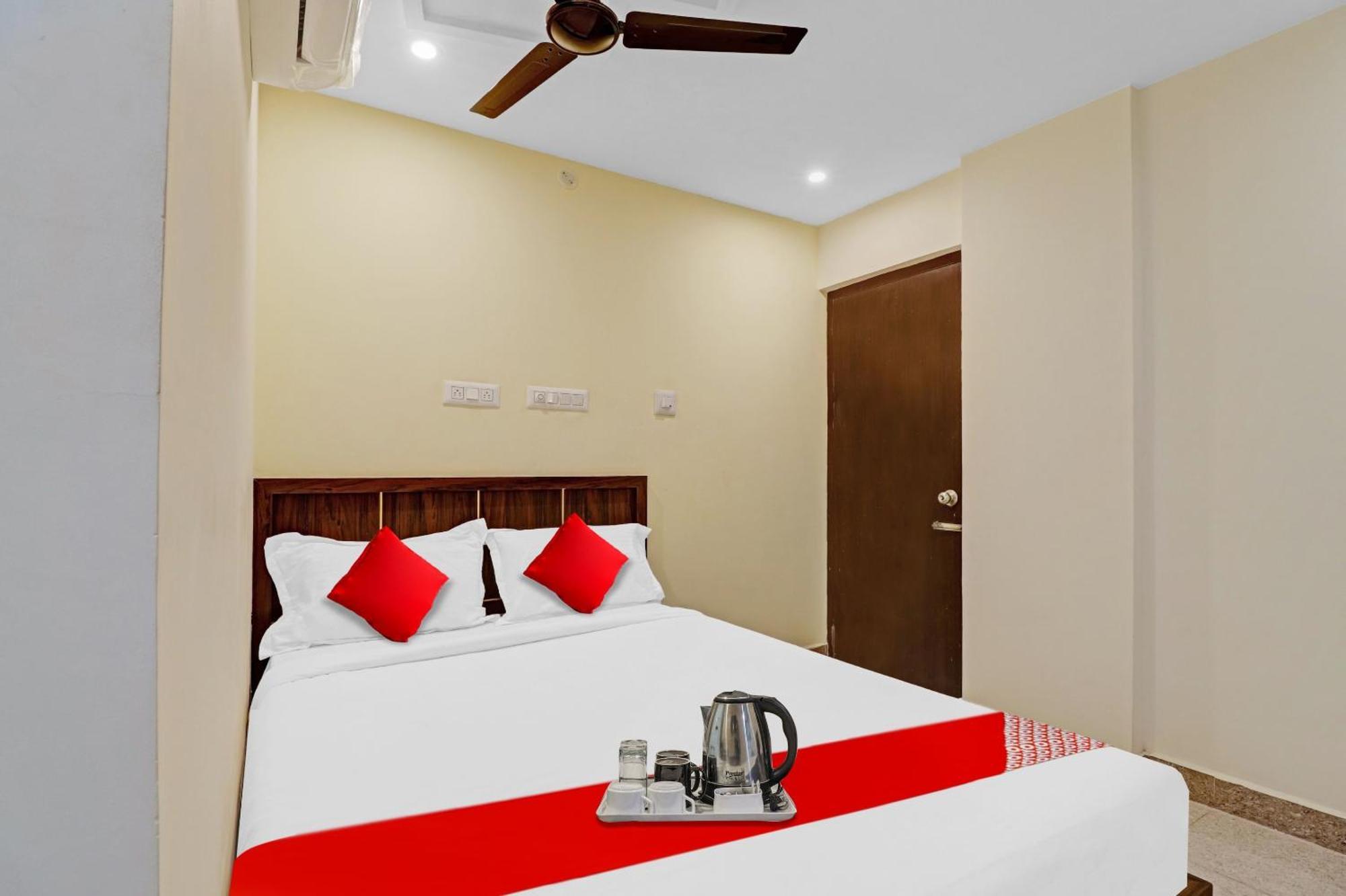 העיר בנגלור Hotel O Gn Nelli Suites מראה חיצוני תמונה